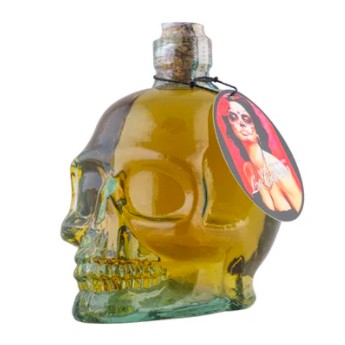 Tequila na garrafa de caveira