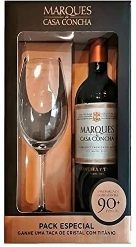 Vinho e taças