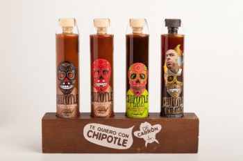 Molhos de pimentas diferentes