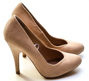 Sapatos de salto