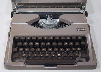 Máquina de escrever antiga