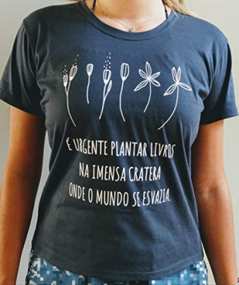 Camisetas com Estampas Literárias