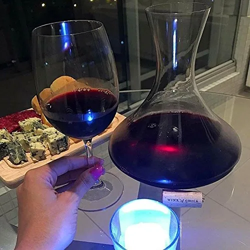 Decanter com taças em conjunto - foto 5