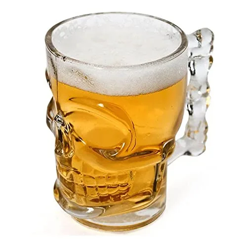 Caneca de chope em formato de caveira