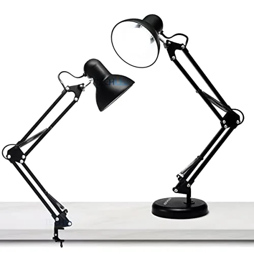 Luminária de mesa articulada