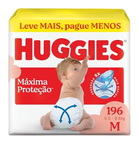 Pacote grande de fraldas do tamanho seguinte